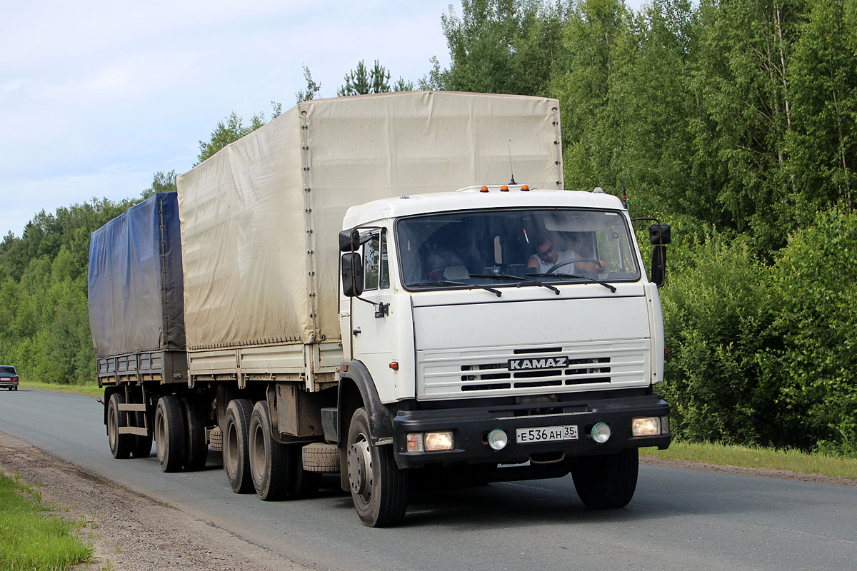 Вологодская область, № Е 536 АН 35 — КамАЗ-53215-15 [53215R]