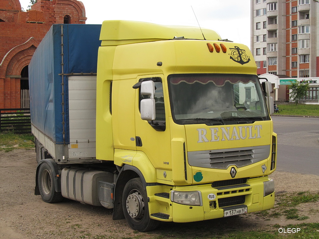 Смоленская область, № Р 137 НВ 67 — Renault Premium ('2006)