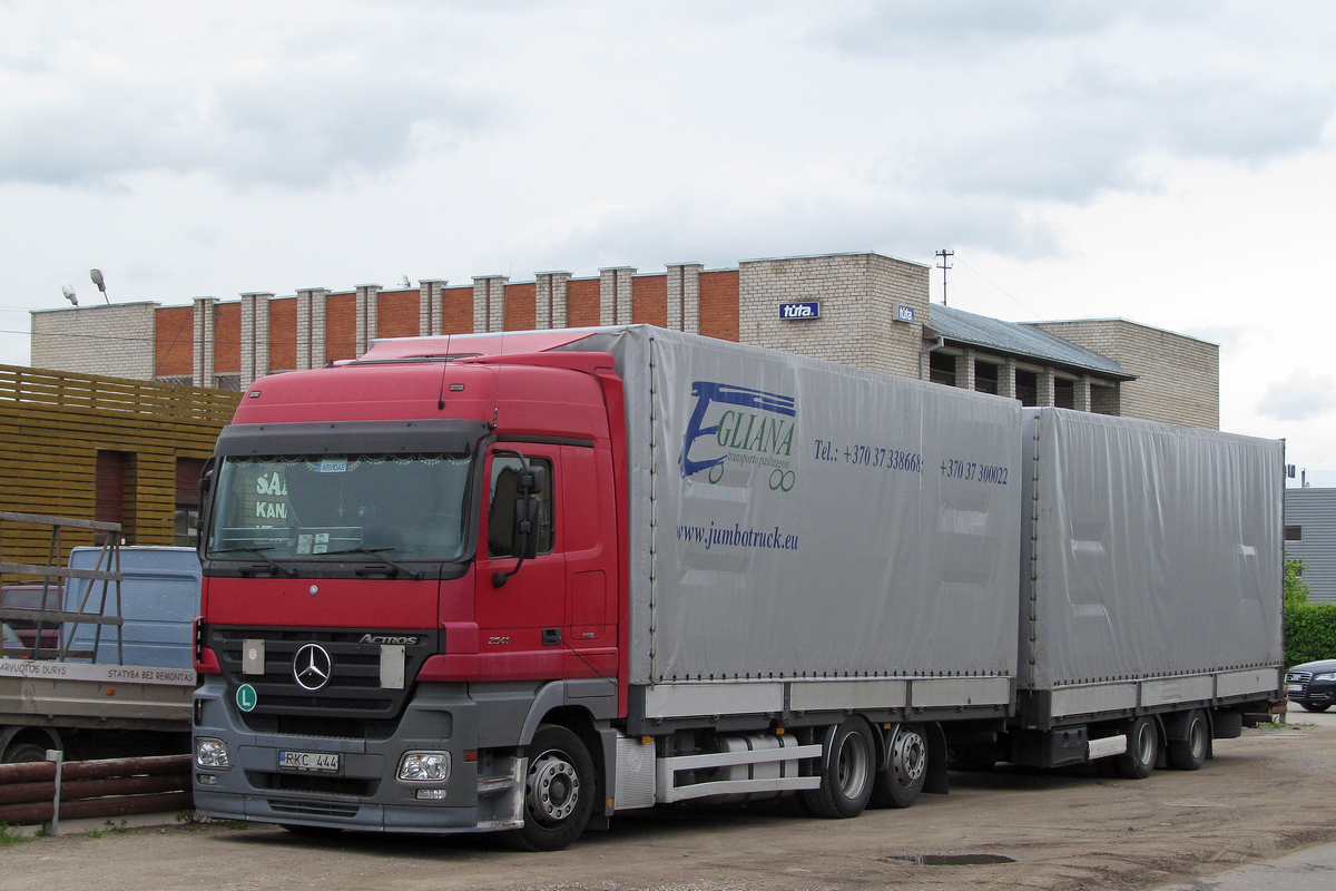 Литва, № RKC 444 — Mercedes-Benz Actros ('2003) 2541