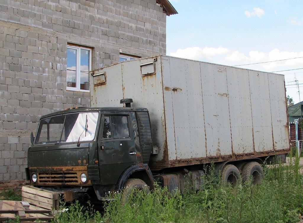 Ивановская область, № Т 495 АМ 37 — КамАЗ-53212