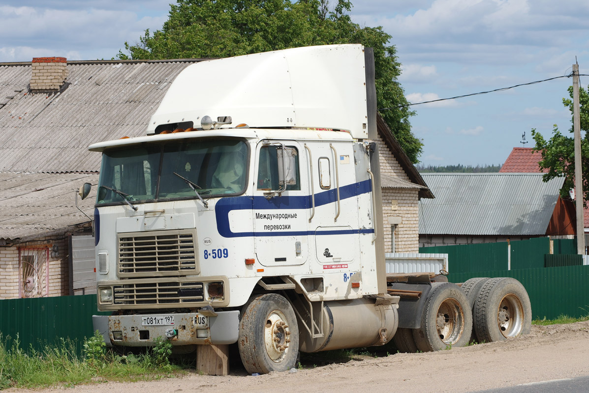 Москва, № Т 081 ХТ 197 — International 9800 [SRS, SRR]