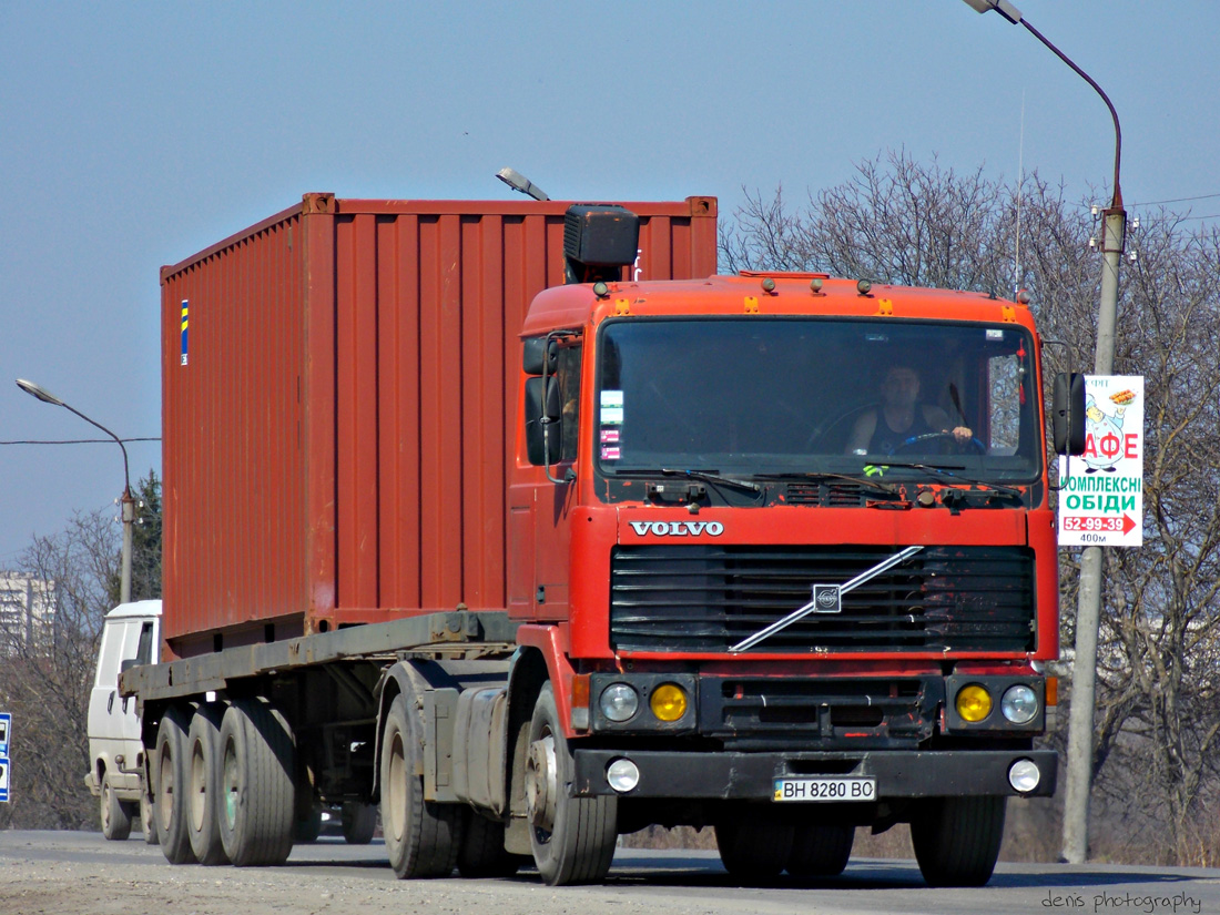 Одесская область, № ВН 8280 ВО — Volvo ('1977) F12