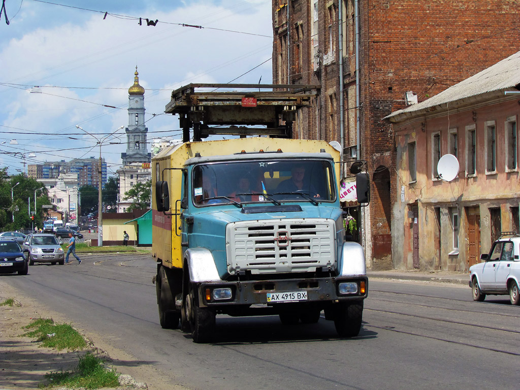 Харьковская область, № АХ 4915 ВХ — ЗИЛ-432921