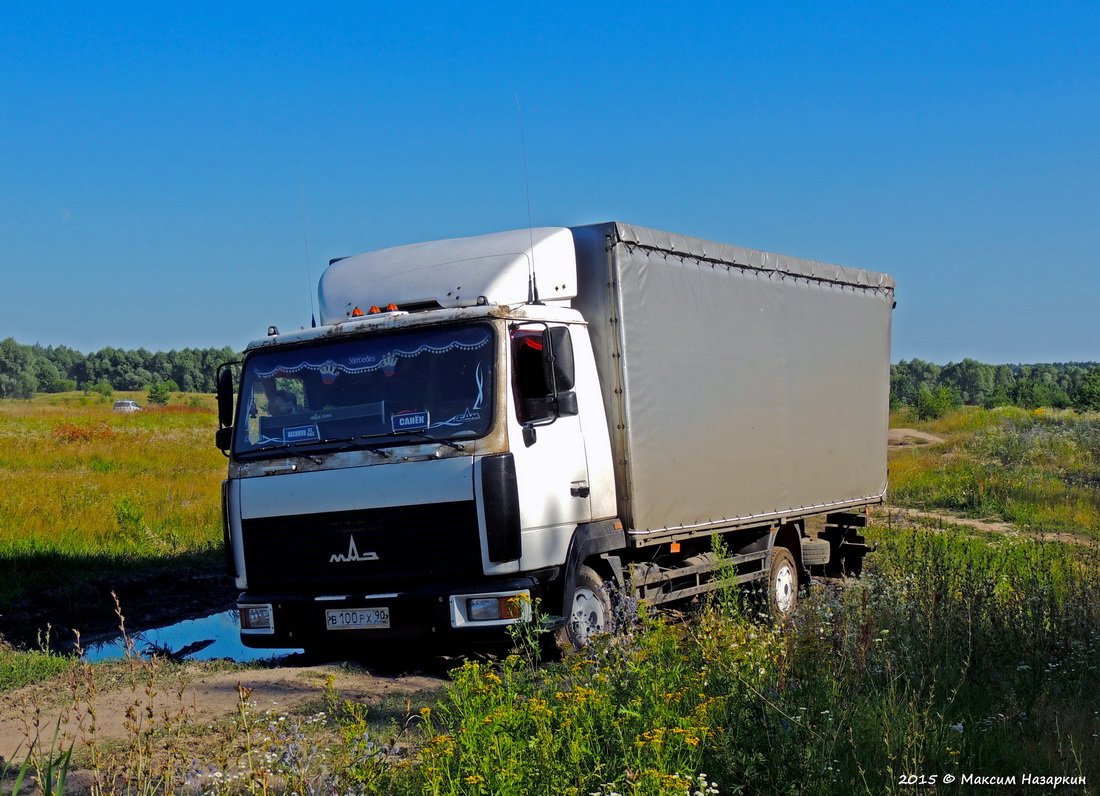 Московская область, № В 100 РХ 90 — МАЗ-437141 "Зубрёнок"