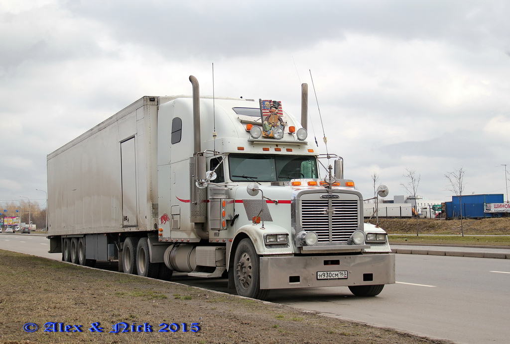 Самарская область, № Н 930 СМ 163 — Freightliner FLD 132 Classic XL