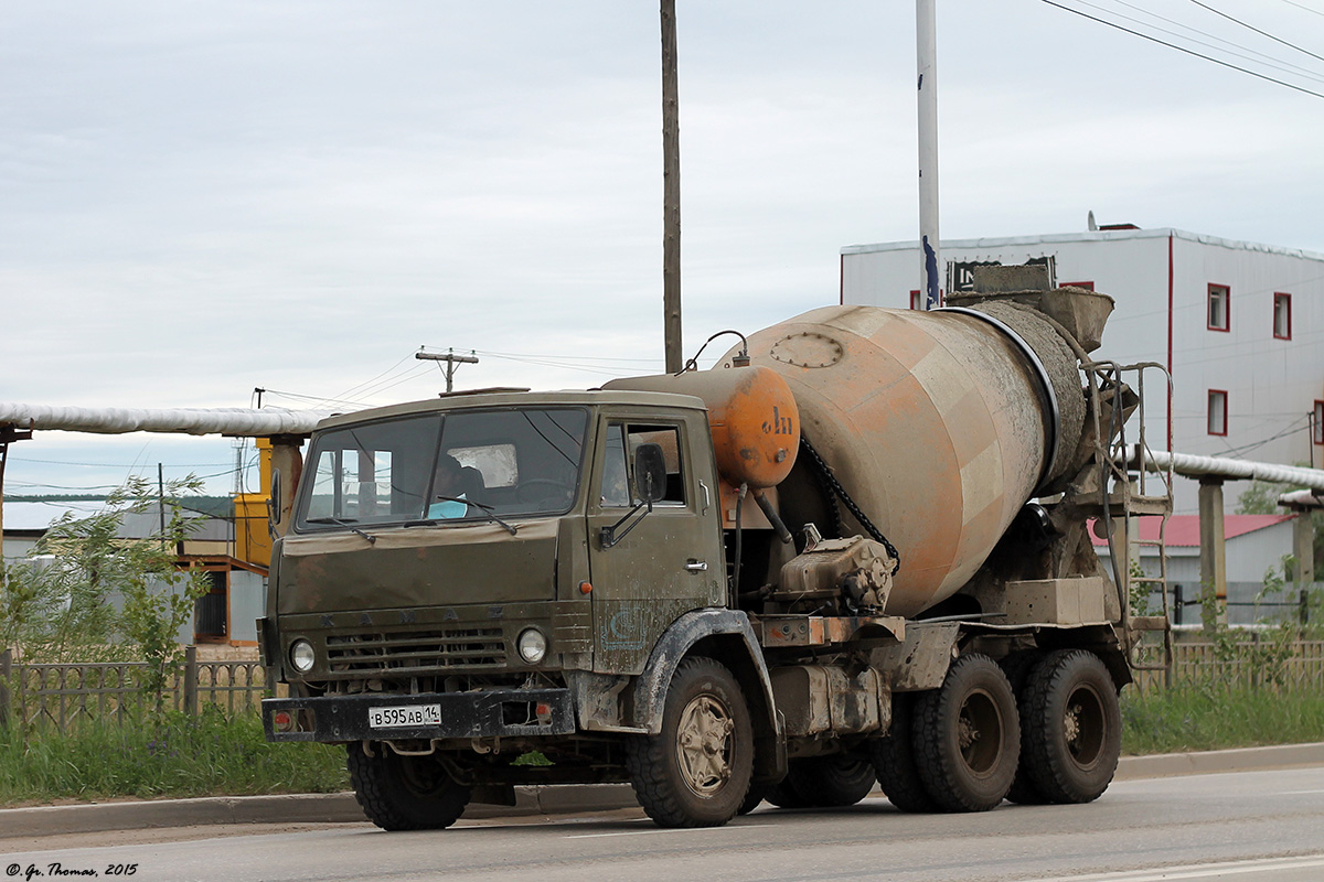 Саха (Якутия), № В 595 АВ 14 — КамАЗ-55111 [551110]