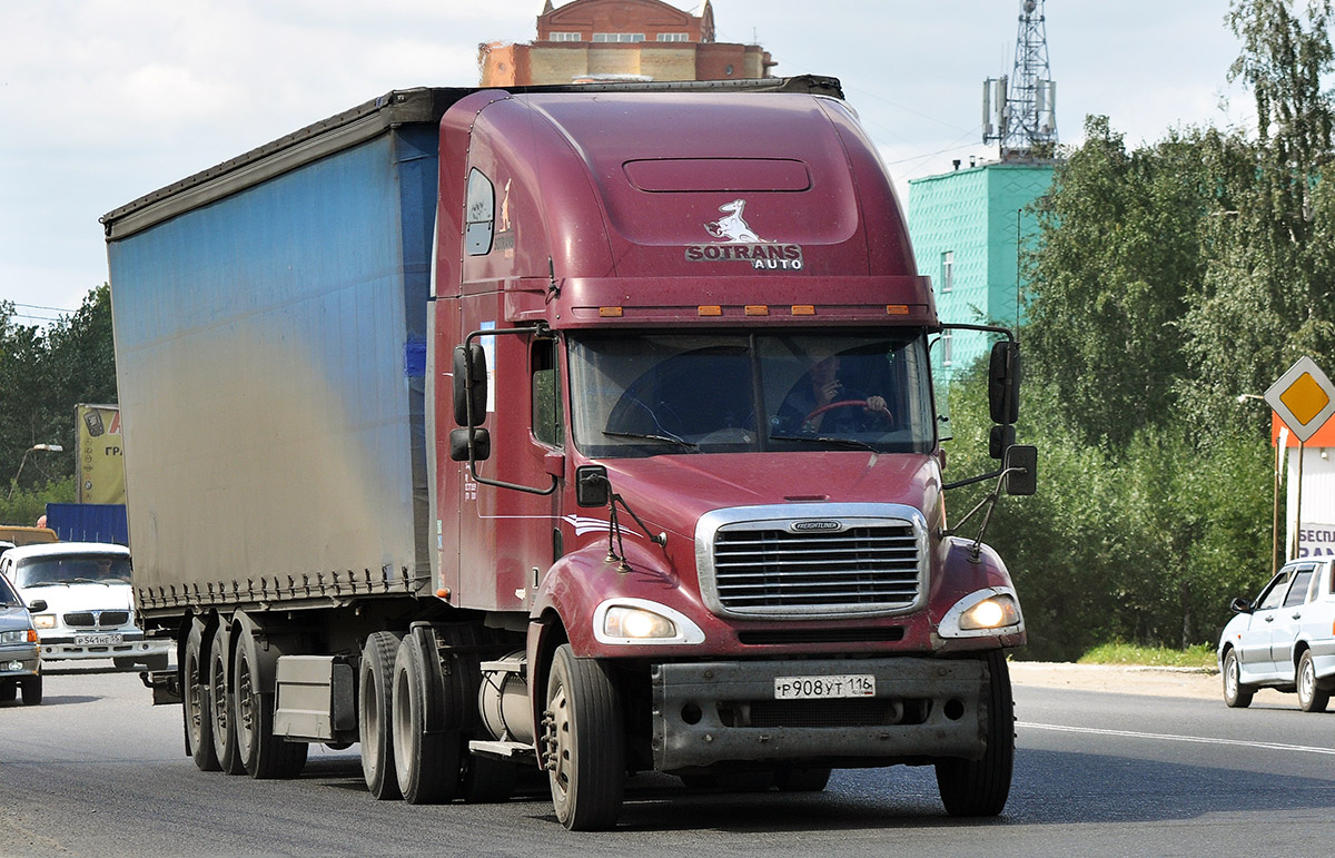 Татарстан, № Р 908 УТ 116 — Freightliner Columbia