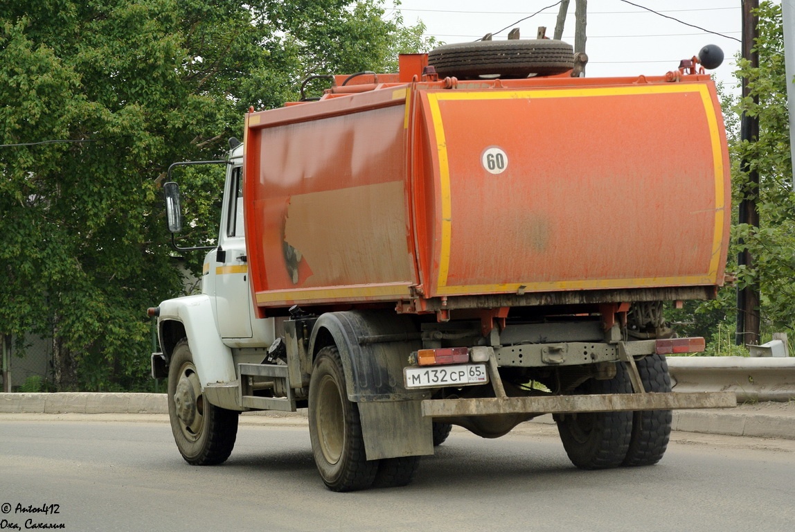 Сахалинская область, № М 132 СР 65 — ГАЗ-3307