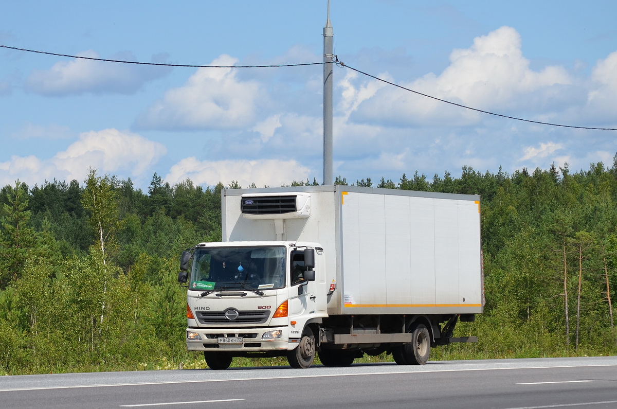 Москва, № Р 860 КН 77 — Hino 500