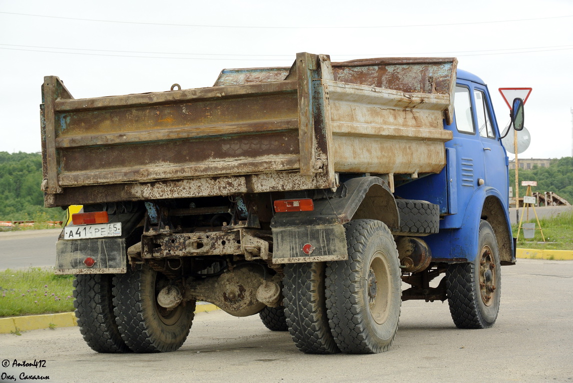 Сахалинская область, № А 414 РЕ 65 — МАЗ-5549