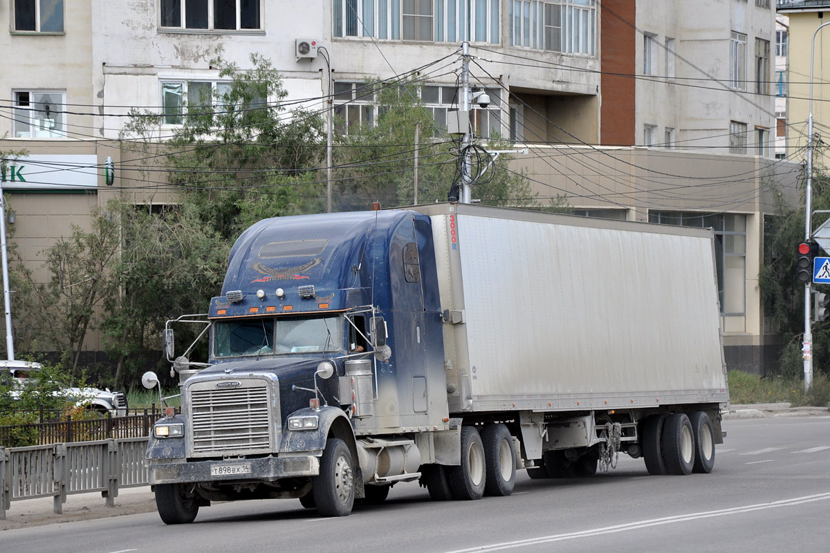 Саха (Якутия), № Т 898 ВХ 14 — Freightliner FLD 120 Classic