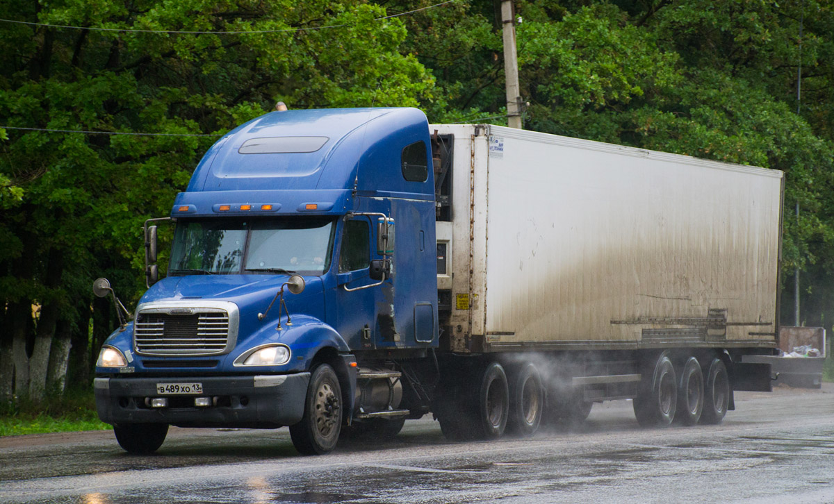 Мордовия, № В 489 ХО 13 — Freightliner Columbia