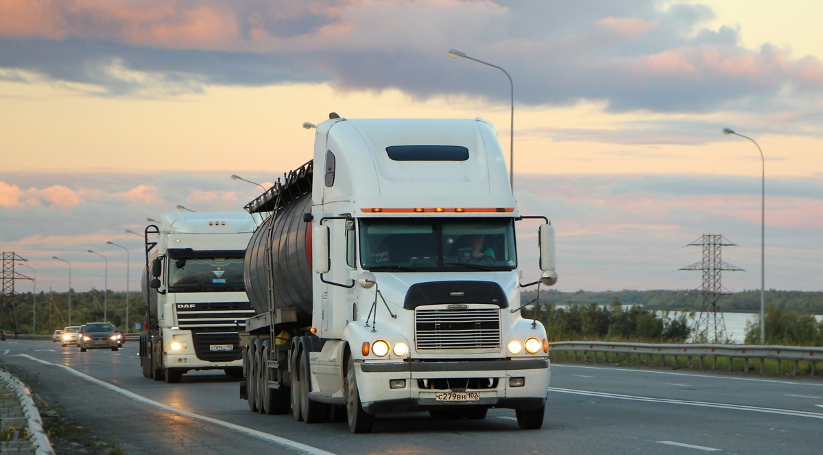 Башкортостан, № С 279 ВН 102 — Freightliner Century Class