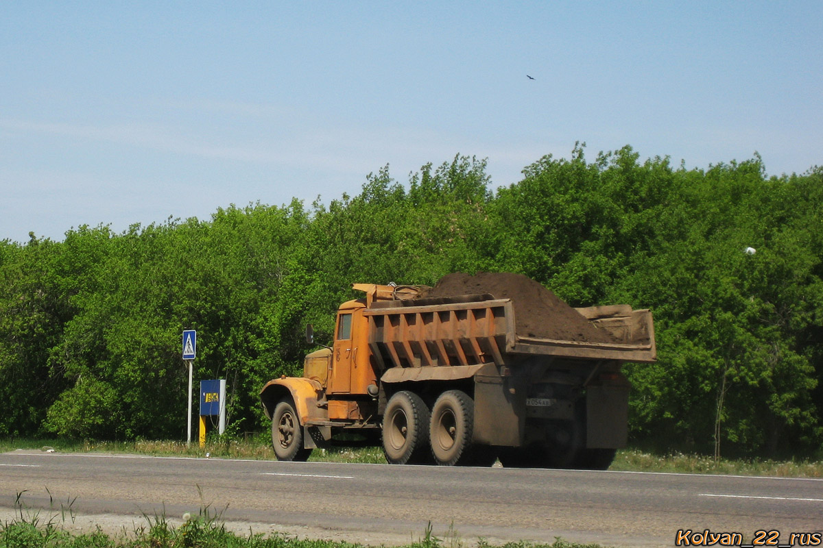 Алтайский край, № Х 054 АВ 04 — КрАЗ-256Б1