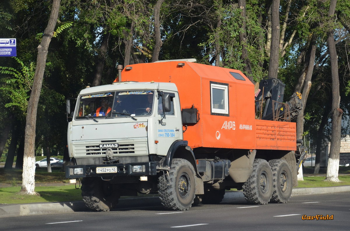 Кемеровская область, № Т 452 РО 42 — КамАЗ-43118-15 [43118R]