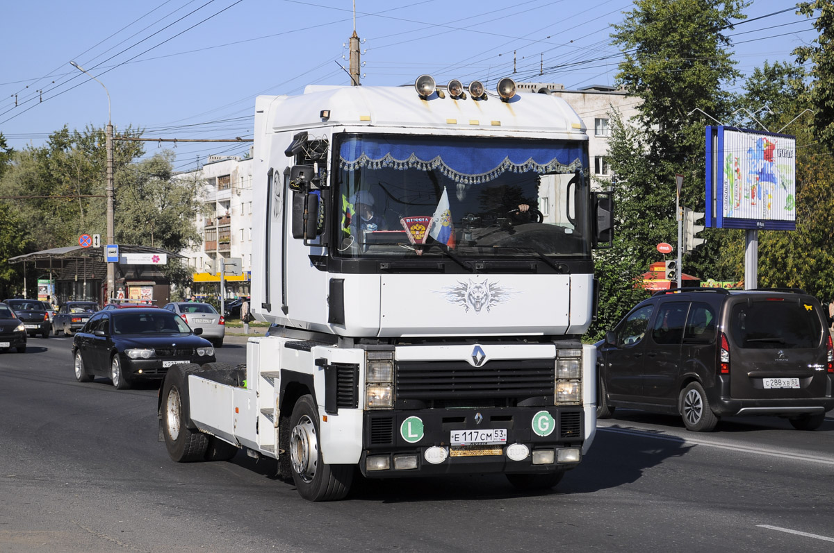 Новгородская область, № Е 117 СМ 53 — Renault Magnum Integral ('1997)