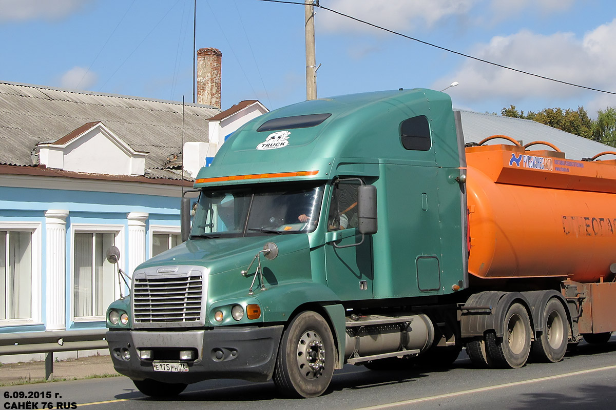 Ярославская область, № Е 175 РН 76 — Freightliner Century Class