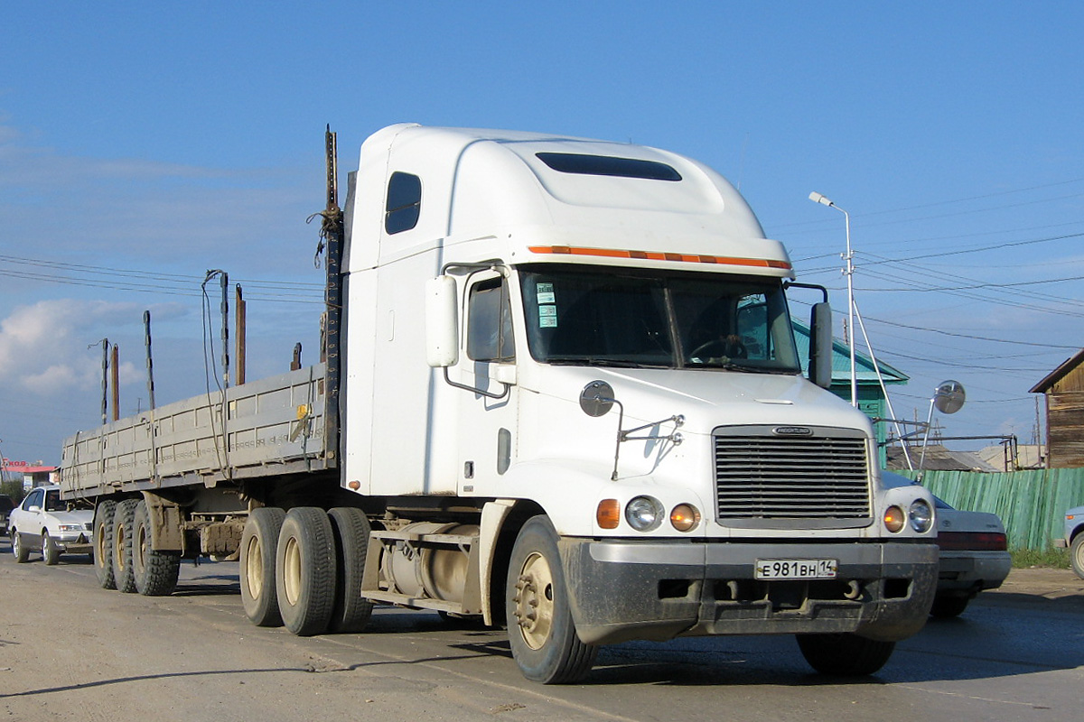 Саха (Якутия), № Е 981 ВН 14 — Freightliner Century Class