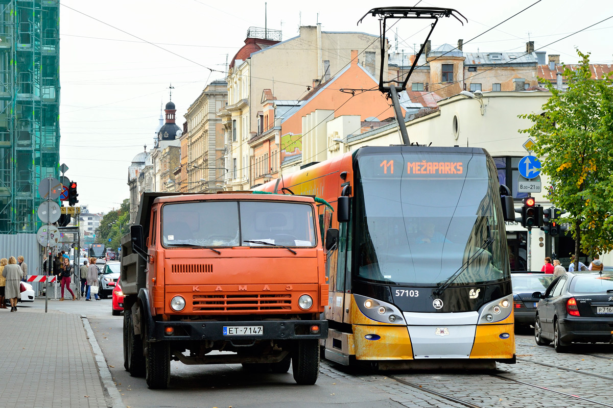 Латвия, № ET-7147 — КамАЗ-5511