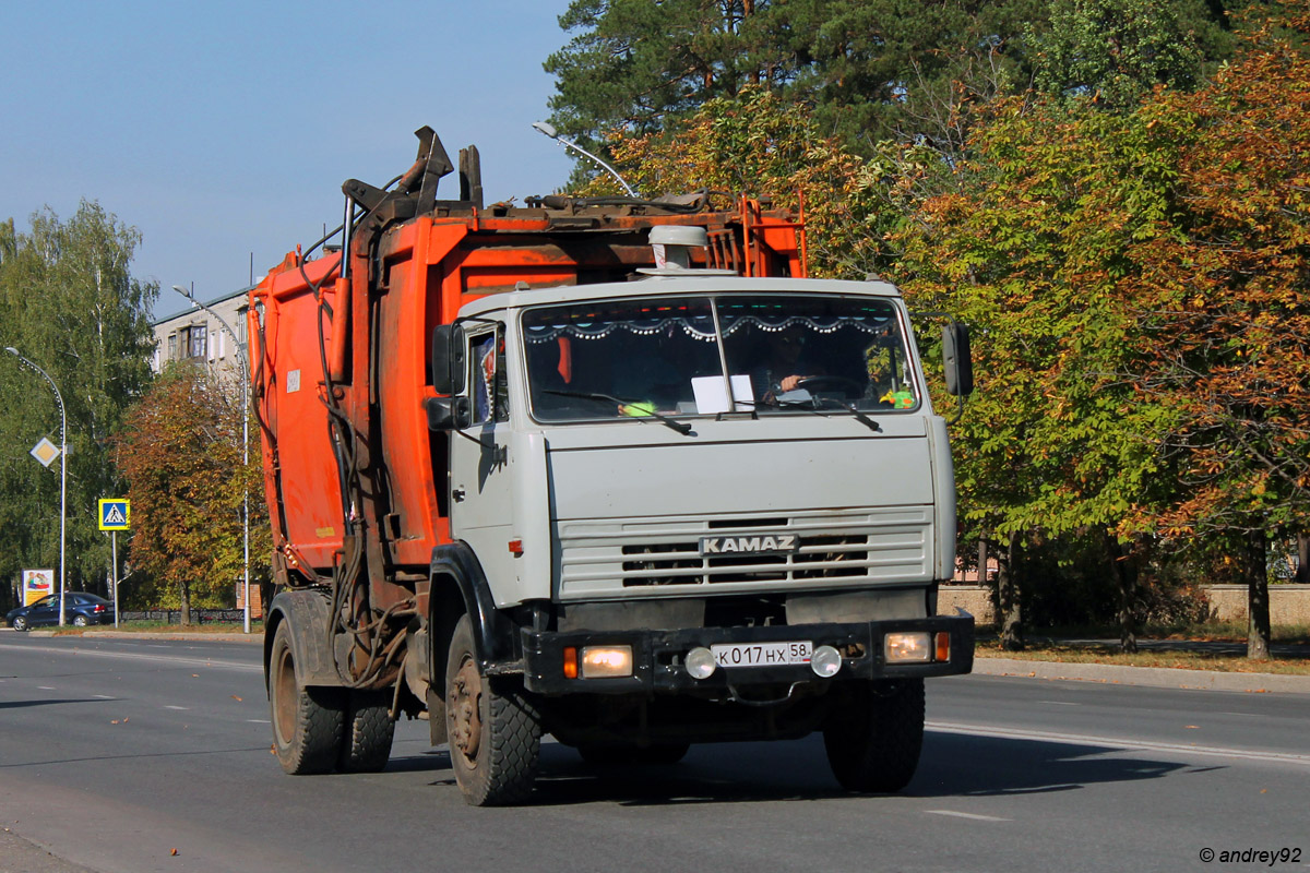 Пензенская область, № К 017 НХ 58 — КамАЗ-43253-15 [43253R]