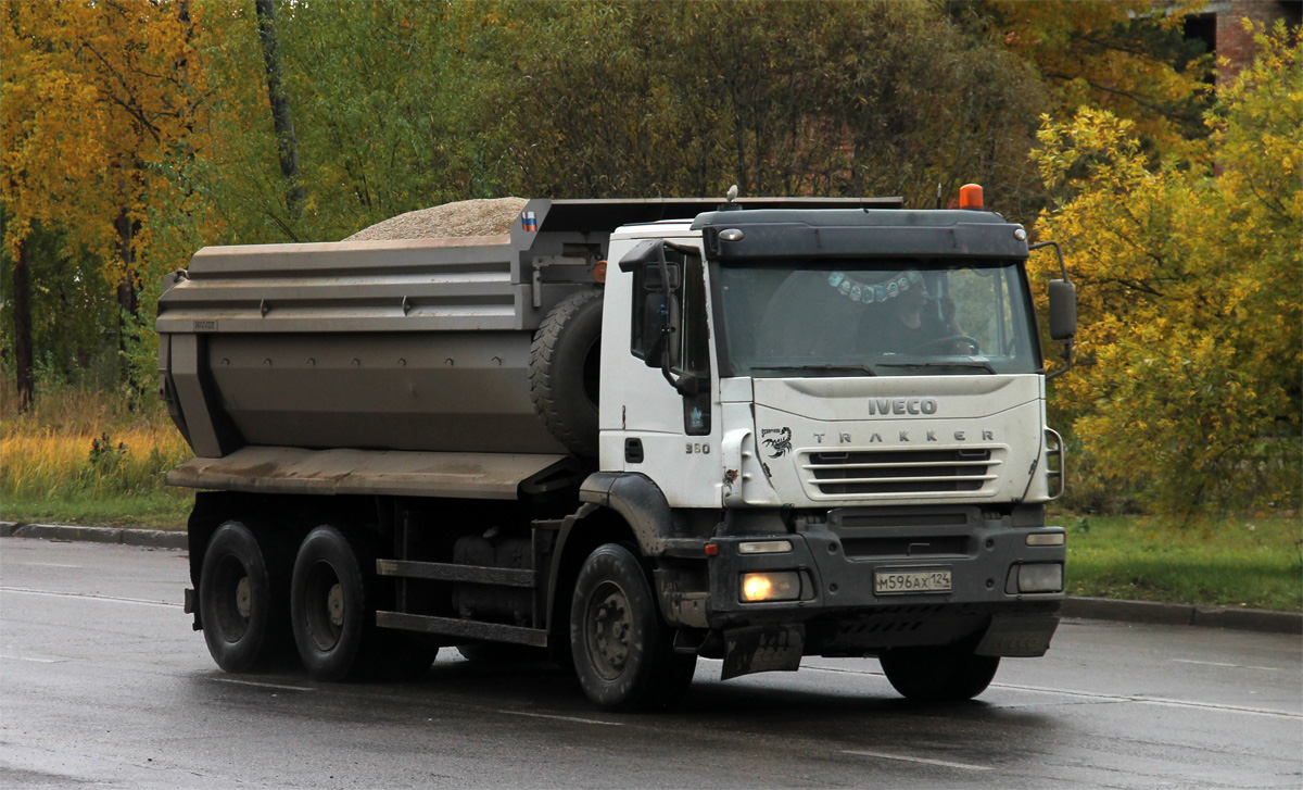 Красноярский край, № М 596 АХ 124 — IVECO Trakker ('2004)