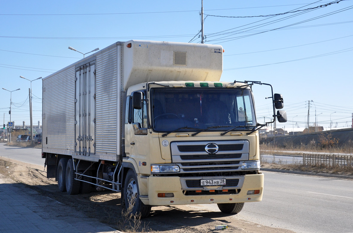 Амурская область, № Е 943 НВ 28 — Hino Profia