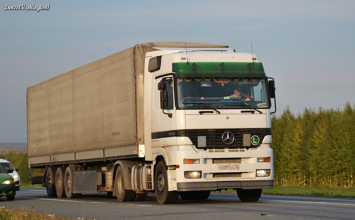 Брянская область, № О 097 ОО 32 — Mercedes-Benz Actros ('1997) 1843