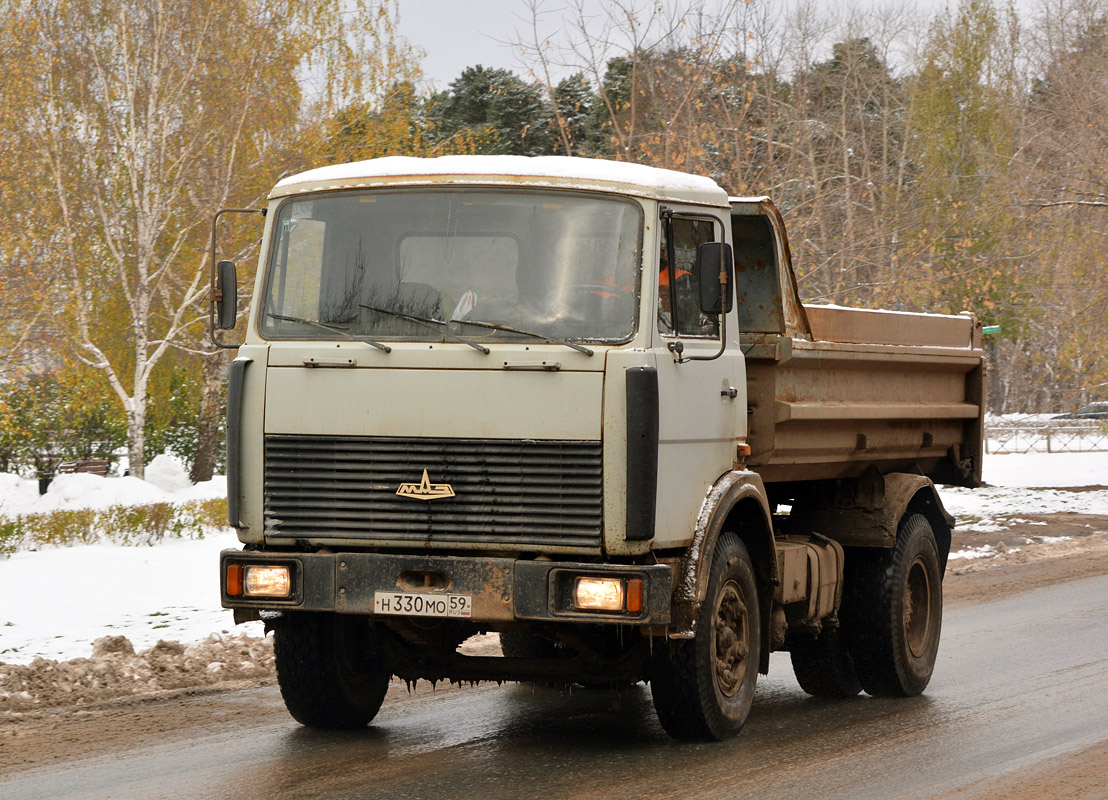 Пермский край, № Н 330 МО 59 — МАЗ-5551 [555100]