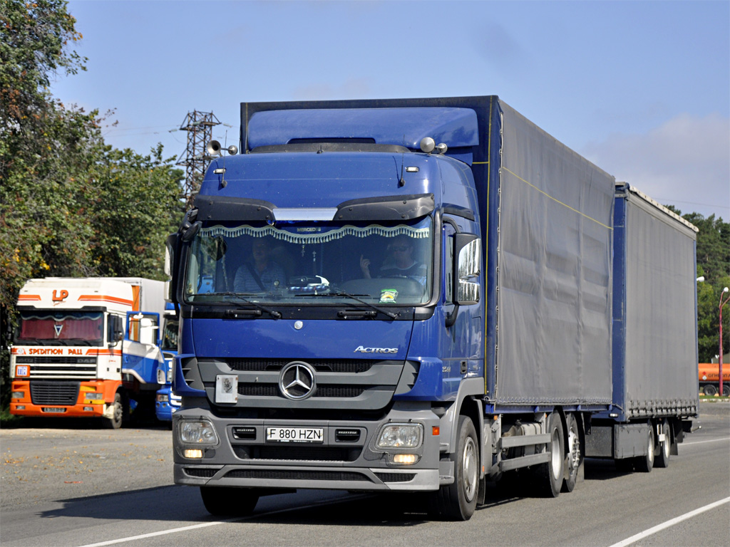 Восточно-Казахстанская область, № F 880 HZN — Mercedes-Benz Actros ('2009) 2544