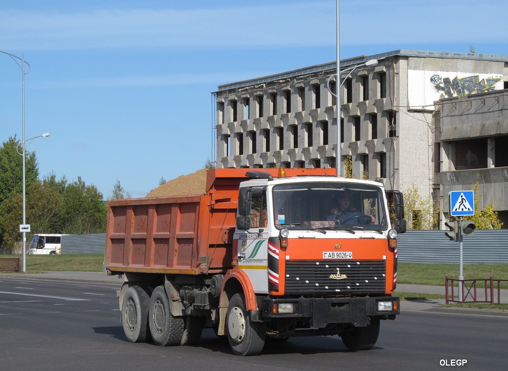 Гродненская область, № АВ 9026-4 — МАЗ-5516 (общая модель)