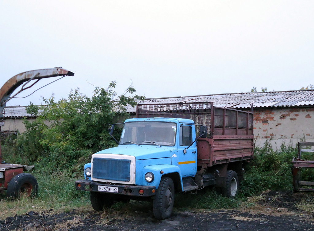 Курганская область, № Н 257 ВН 45 — ГАЗ-33072