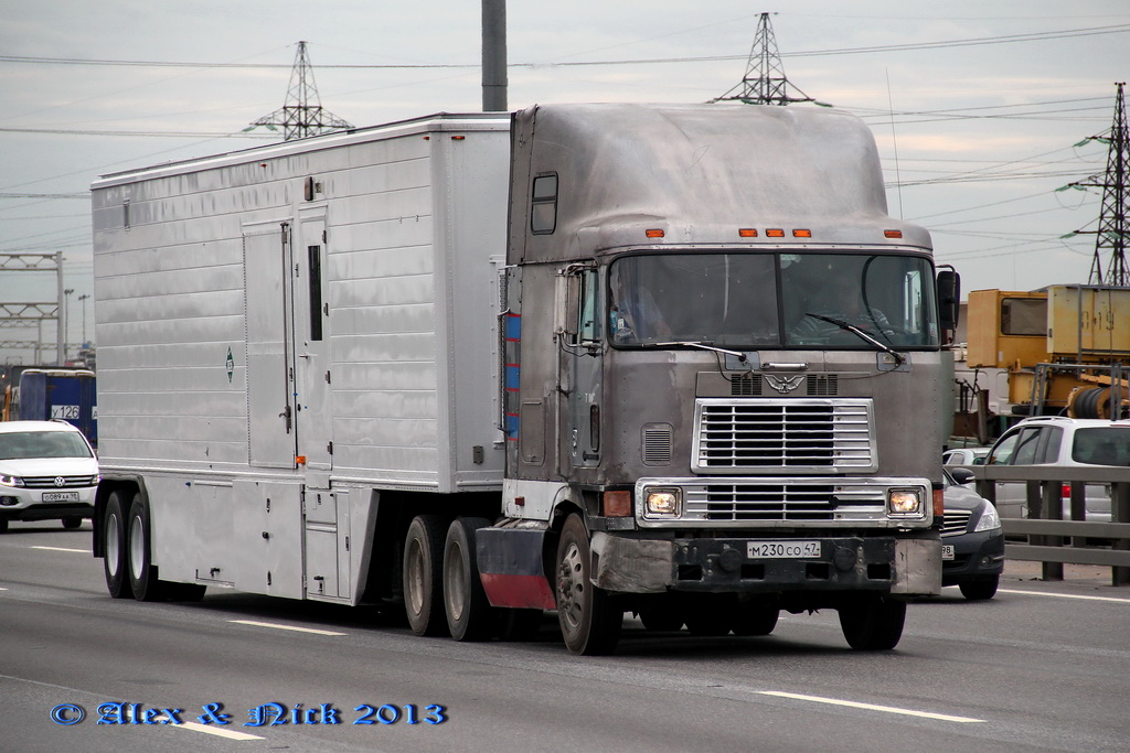 Ленинградская область, № М 230 СО 47 — International 9700