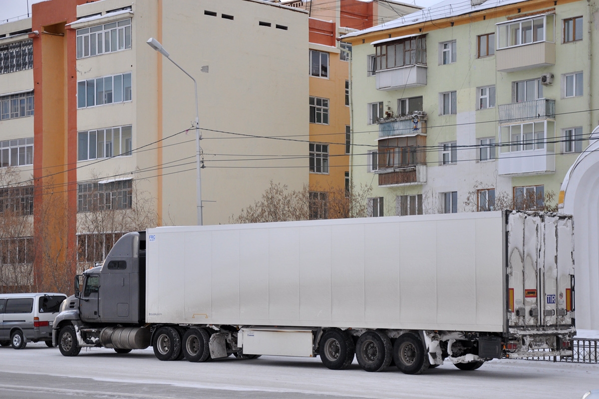 Санкт-Петербург, № В 989 УН 178 — Mack Vision (Pinnacle)