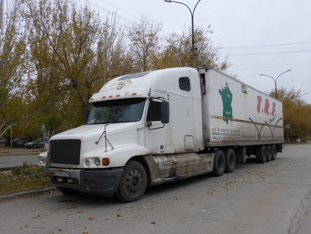 Волгоградская область, № С 311 УЕ 34 — Freightliner Century Class