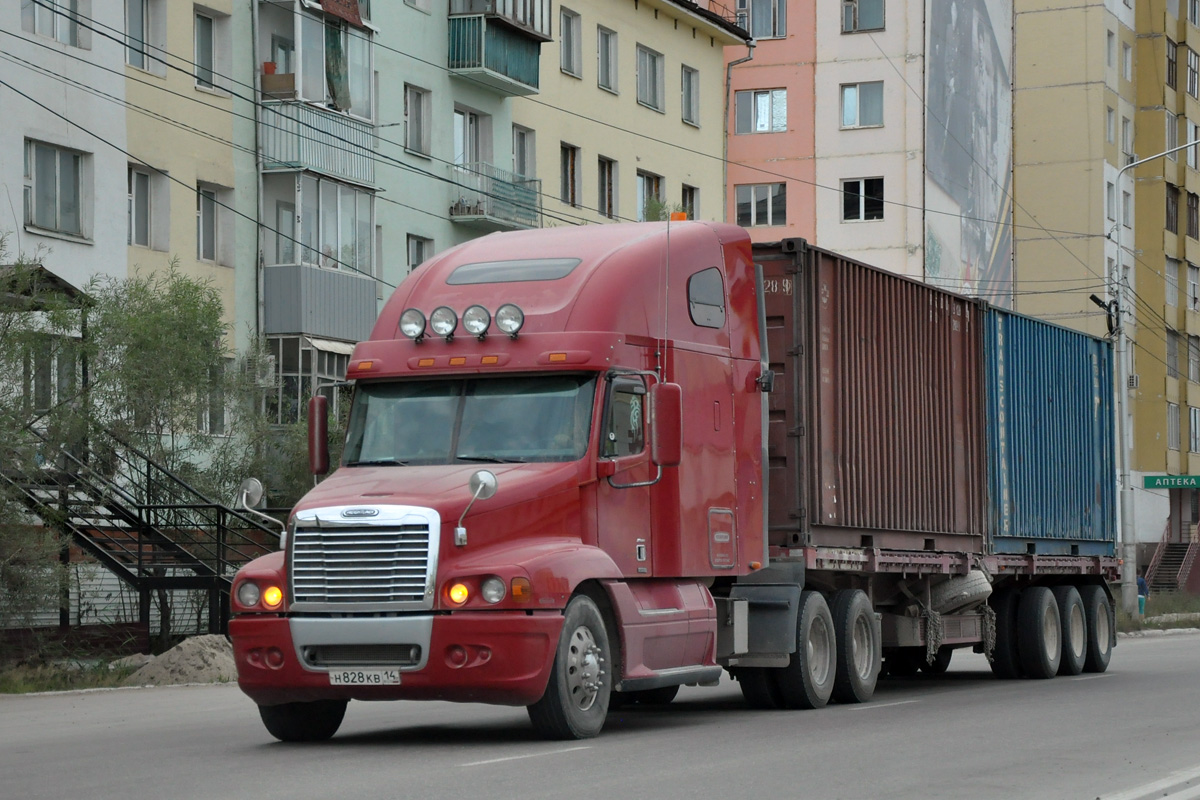 Саха (Якутия), № Н 828 КВ 14 — Freightliner Century Class