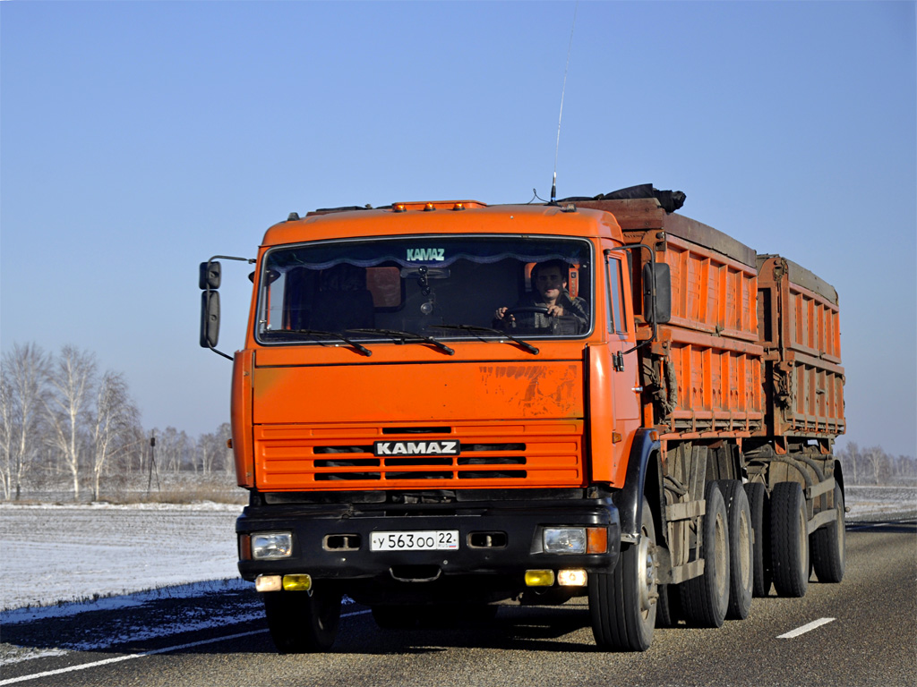 Алтайский край, № У 563 ОО 22 — КамАЗ-53215-15 [53215R]