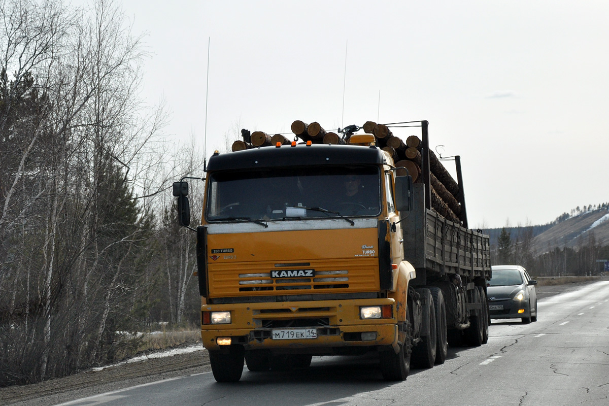 Саха (Якутия), № М 719 ЕК 14 — КамАЗ-65116 [651160]