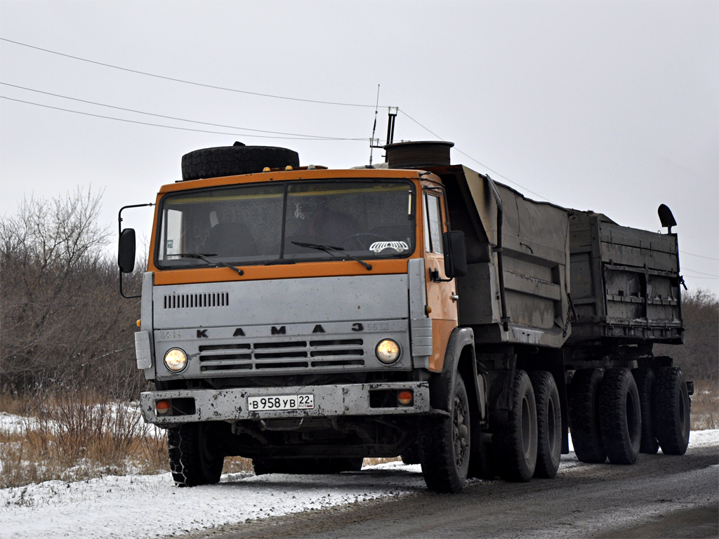 Алтайский край, № В 958 УВ 22 — КамАЗ-5511