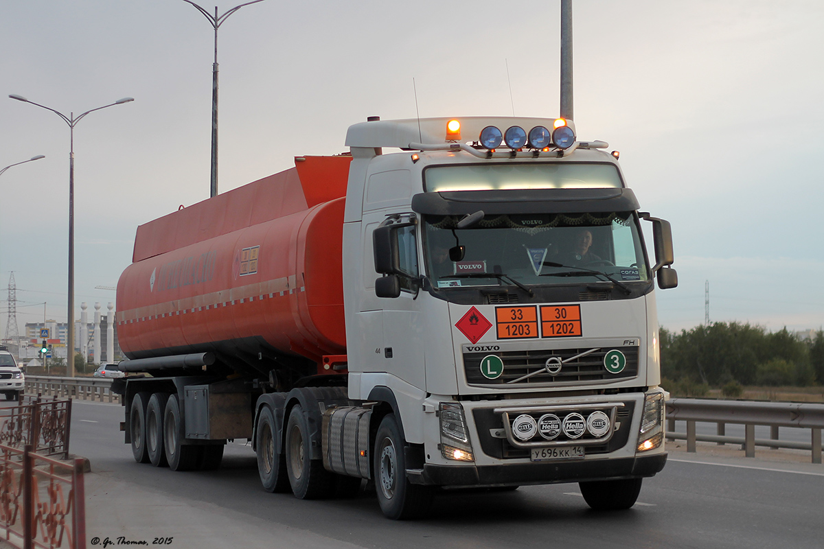 Саха (Якутия), № У 696 КК 14 — Volvo ('2008) FH.440 [X9P]