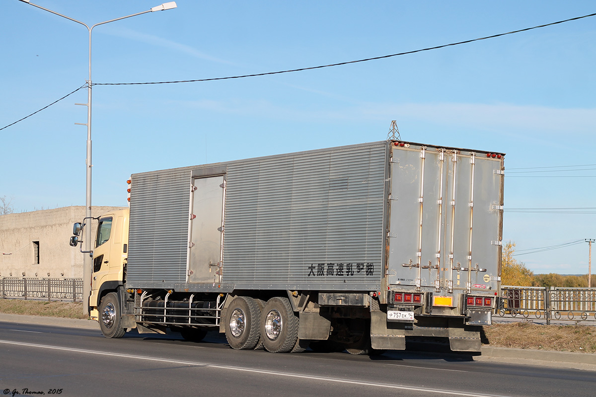 Саха (Якутия), № Р 757 ЕК 14 — Hino 700