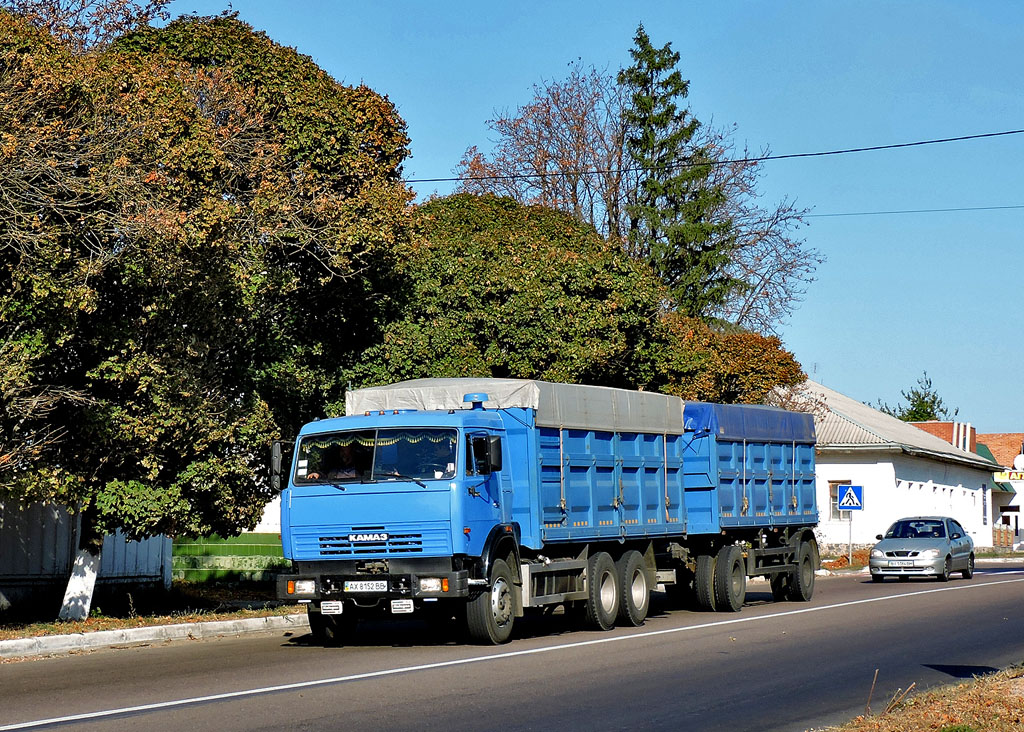 Харьковская область, № АХ 8152 ВВ — КамАЗ-53215-15 [53215R]