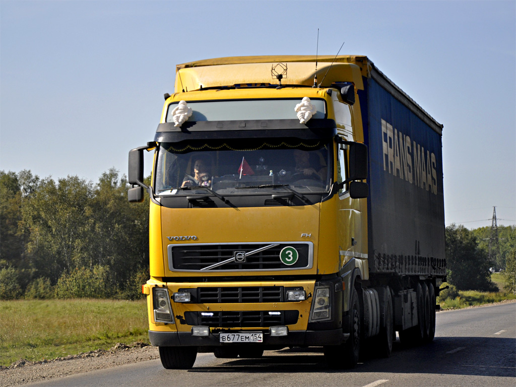 Новосибирская область, № В 677 ЕМ 154 — Volvo ('2002) FH-Series