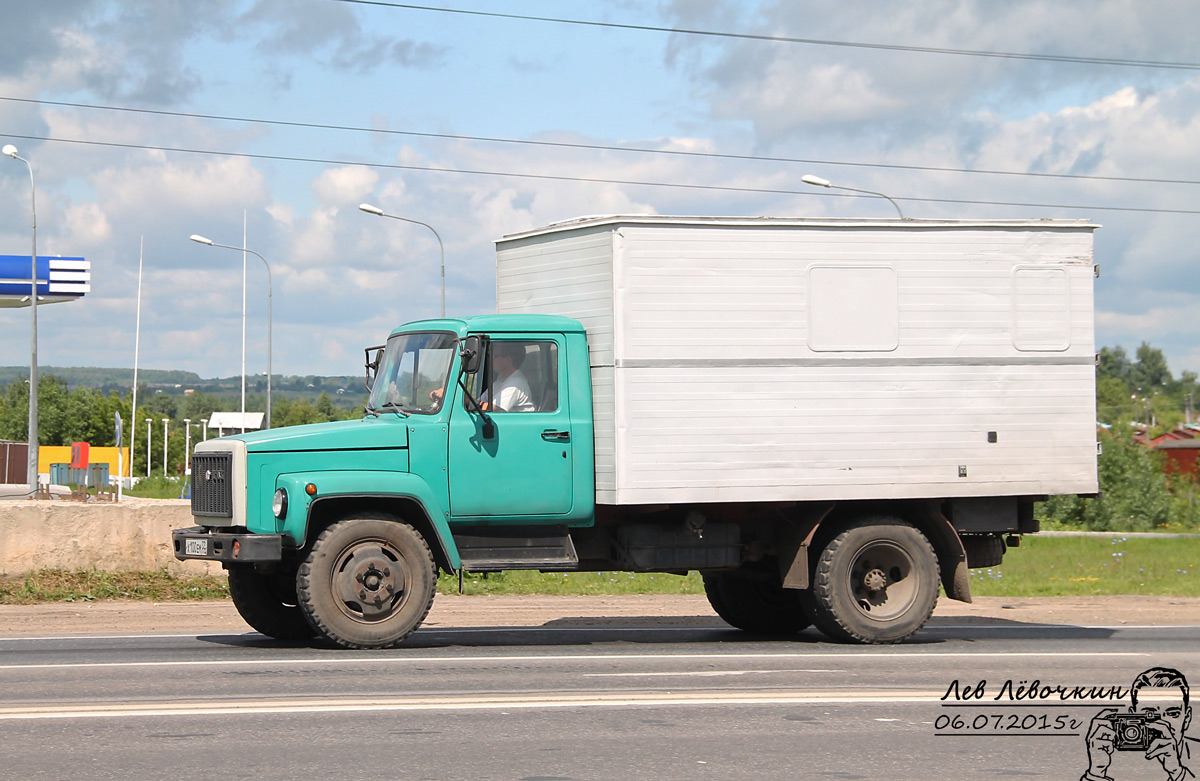 Владимирская область, № Х 100 ЕМ 33 — ГАЗ-3307