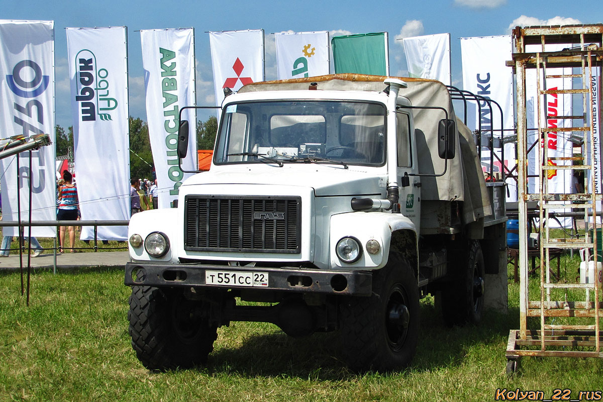 Алтайский край, № Т 551 СС 22 — ГАЗ-33081 «Садко»; Алтайский край — Выставка "День Сибирского Поля 2015"