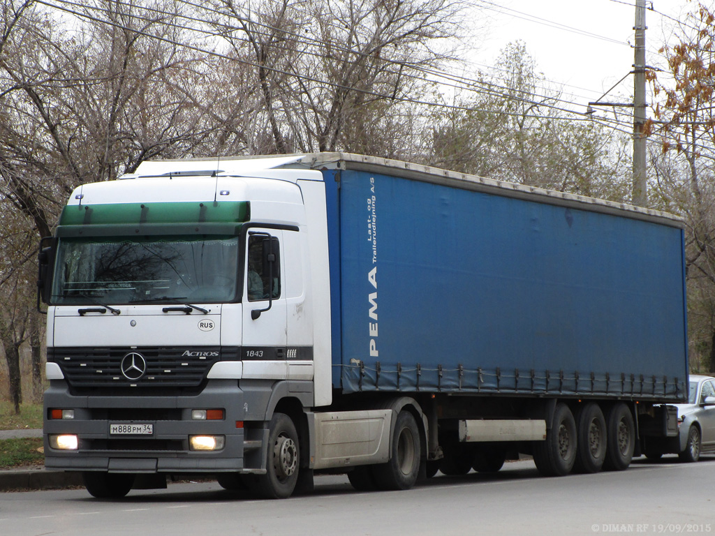 Волгоградская область, № М 888 РМ 34 — Mercedes-Benz Actros ('1997) 1843