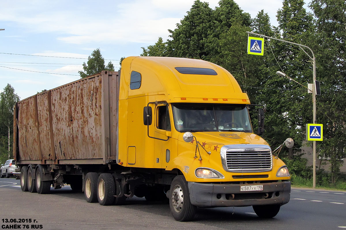 Московская область, № С 587 УХ 190 — Freightliner Columbia