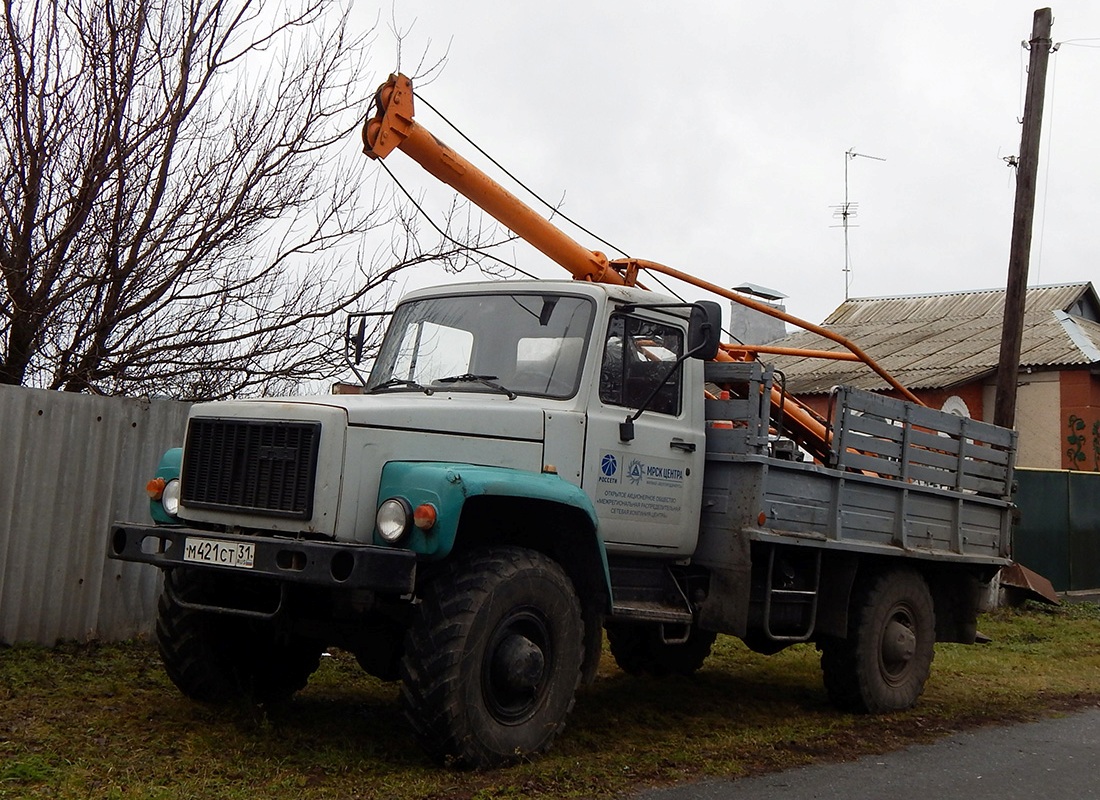 Белгородская область, № М 421 СТ 31 — ГАЗ-3308 «Садко»