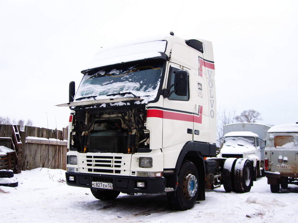 Нижегородская область, № С 827 ЕН 52 — Volvo ('1993) FH12.460