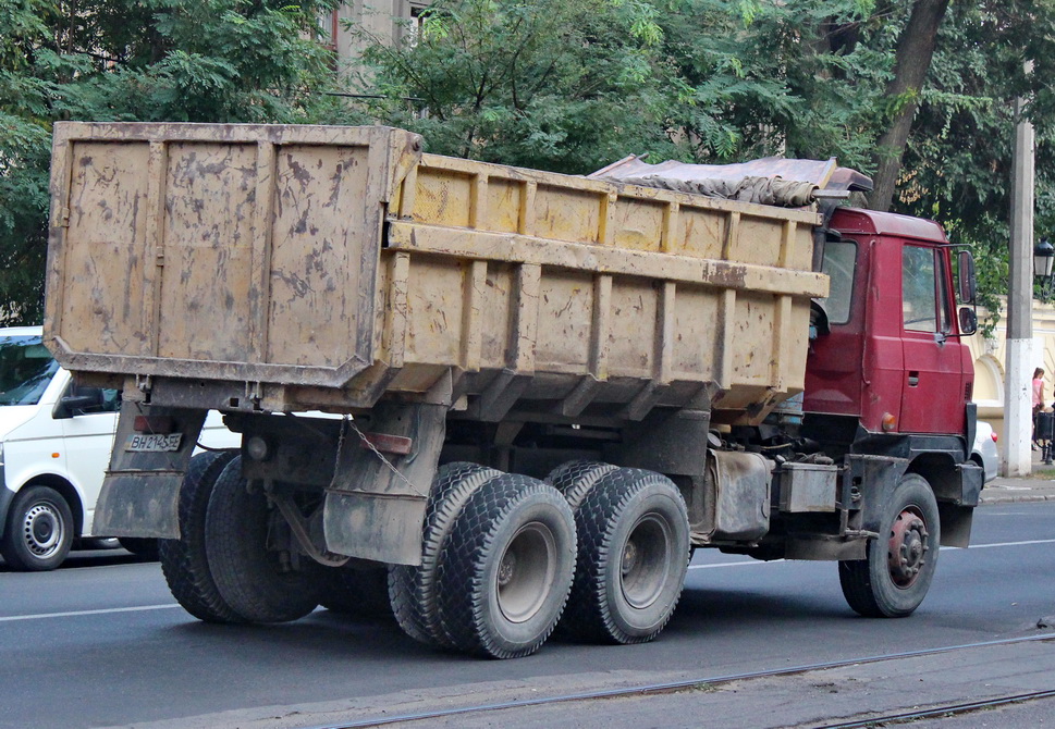 Одесская область, № ВН 2145 ЕЕ — Tatra 815 S1