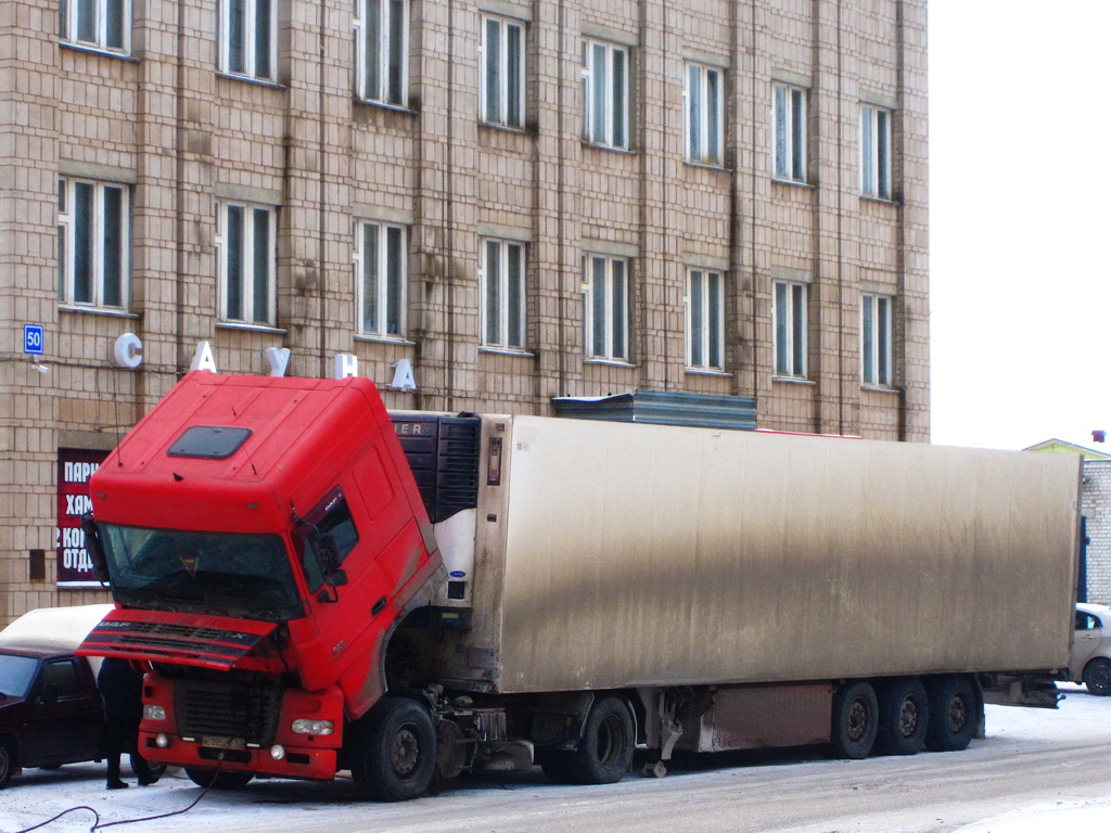 Кировская область, № К 195 НР 43 — DAF XF95 FT